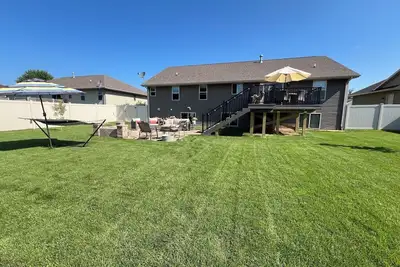 Image de Luxurious Green Bay Retreat: Minutes from Lambeau Field