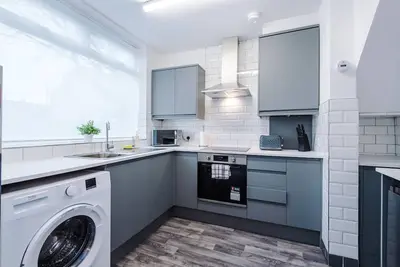Image de Stylish Home in Manchester | | Ideal for Business & Groups  - Sleeps 8!