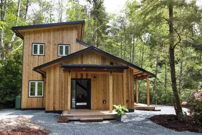 Image de Private Cabin in Tofino with hot tub!
