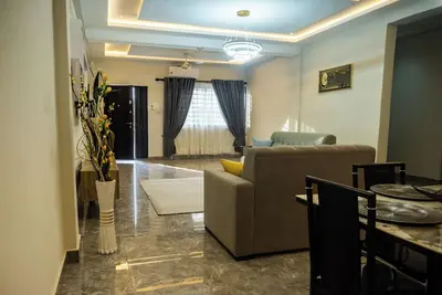 Image de Simple but elegant 2-bedroom, \nfamily-friendly apartment in Takoradi with WiFi