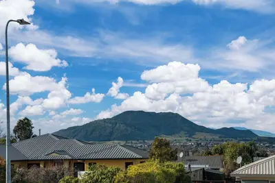 Image de Getaway on Grove - Lake Taupo Holiday Home