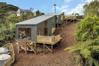 Image de Titore Bach - Russell Holiday Home