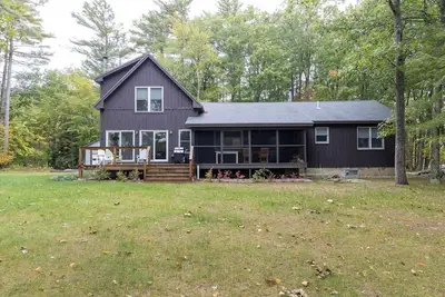 Image de Lake House on walking trail, 10 minutes from Mt. Monadnock.