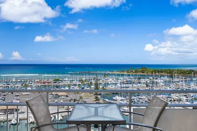 Image de Ilikai 1208 Perfect Ocean / Sunset / Marina Views King Bed