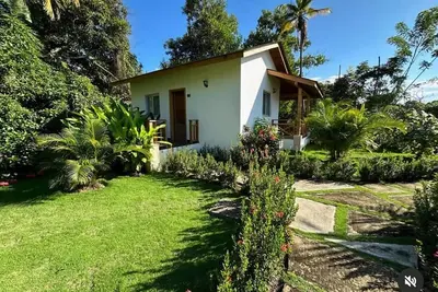 Image de Relaxing Retreat: Bungalow with Jacuzzi and Pool  \n