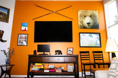 Image de Westward Ho! - Great Central Location - Hot Tub - Olde Town Arvada