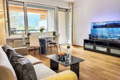 Image de Agréable appartement avec Wifi, piscine, climatisation, Tv, balcon, vue panoramique et parking