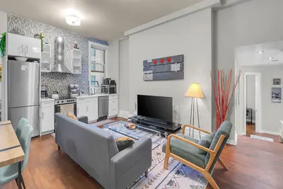 Image de Charming 3-bedroom apartment in brilliant New York with WiFi, Ac