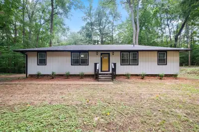 Image de Complete Privacy! \n\nExperience a private & sizable location in Decatur!