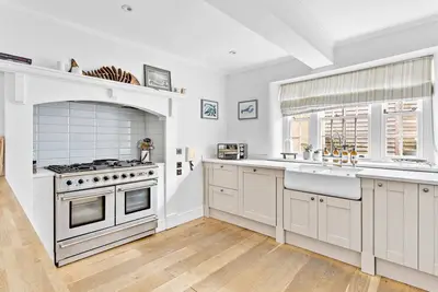 Image de Lym House - pet friendly Jurassic Coast 5-bedroom Grade Ii listed period home