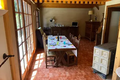 Image de Appartement Chalet Calme Proche Centre et Télécabine, Parking, Tennis, Balcon