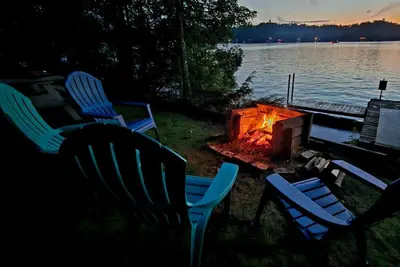 Image de Great Pond Getaway| Lakefront|Dock|Sunset Views
