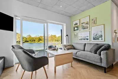 Image de Maison confortable de 3 chambres à.