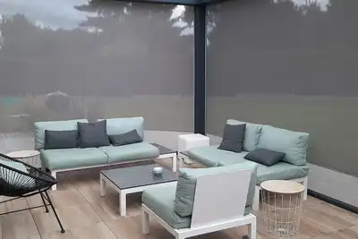 Image de Maison avec piscine à 5 min du circuit 24h, 10 minutes du centre ville du Mans