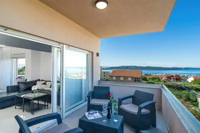 Image de Superbe appartement à Kastel Gomilica