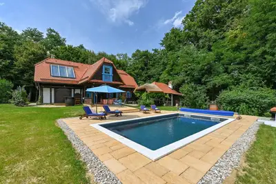 Image de Superbe maison Ă Zlatar avec sauna