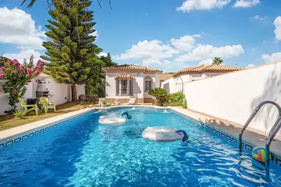 Image de Belle maison Ă Chiclana de la Frontera