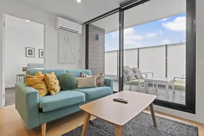 Image de Elegant Inner-City 2-Bed with Essential Amenities