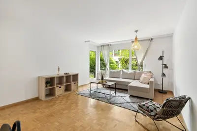 Image de Cozy 1-Bed Apartment in Zürich