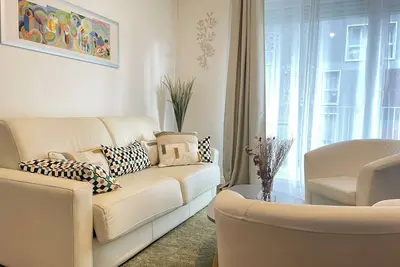 Image de Appartement calme et agréable aux portes de Paris, à 5 minutes du métro