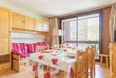 Image de Appartement lumineux · Accès direct pistes · Balcon · Piscine chauffée · WiFi gratuit