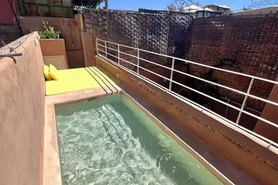 Image de Private Riad ; Rooftop Pool ; Historical Center