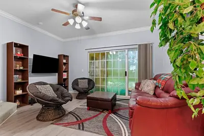 Image de Charming 2 bed 2. 5 bath - Nw Gainesville