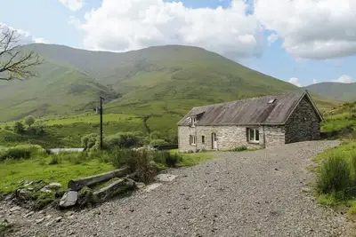 Pennant Tigi Uchaf, family friendly, with open fire in Dinas Mawddwy