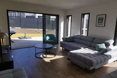 Image de Maison neuve avec 2 terrasses et jardin proche de la mer, 6 pers, 3 chambres