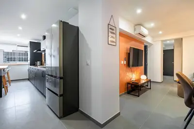 Image de Le Prouvé - Quatre Chambres Appartement, Couchages 8