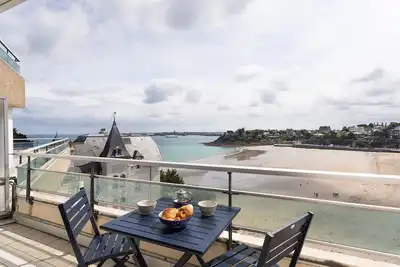 Image de L'Escale Panoramique - Appt vue mer Ă Dinard