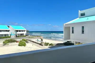 Image de True Blue Retreat
