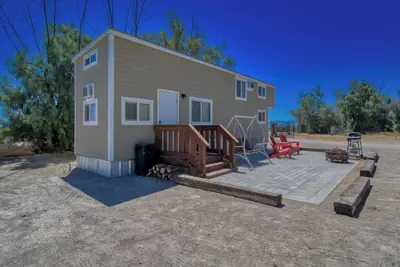 Image de Tiny Home, close to Death Valley