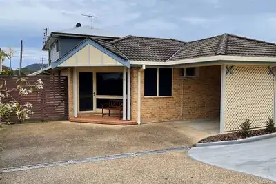 Image de Bayside Retreat- Short walk to the beautiful beaches.