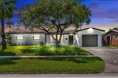 Image de Casa Maya 3br Home with Pool in Hollywood Hills by RedAwning