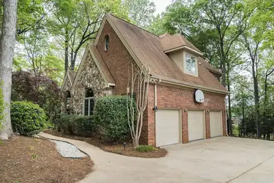 Image de Golfer's Heaven 4 bedroom home w/pool table