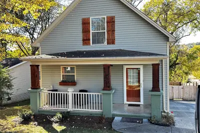 Image de Charming 3-bed house near Baker Creek in south Knox! Pets Welcome!