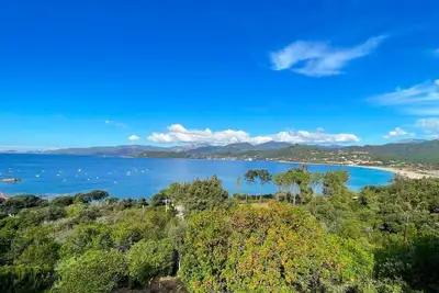 Image de Woning In Calcatoggio Panoramisch Uitzicht op zee en Bergen. Zandstand 200 m