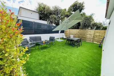 Image de Mini villa 2/4 personnes sur Porticcio avec jardin privatif