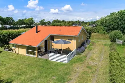 Image de Belle maison à Hemmet avec sauna