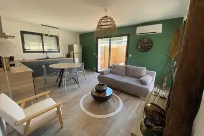 Image de Maison Eagle avec jacuzzi et plage à 900m