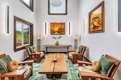 Image de Villa on fifth Ave in Paradise