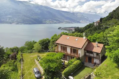 Image de Costa Del Fuoco, Bellano, Italy