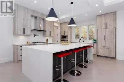 Image de Modern and Bright, New Construction Luxury 6 bedroom house in Upper Mission!