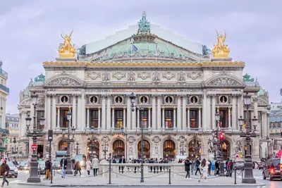 Image de Luxurious 6-Bedroom Parisian Retreat:Central Elegance Near Champs ELYSÉES, OPÉRA