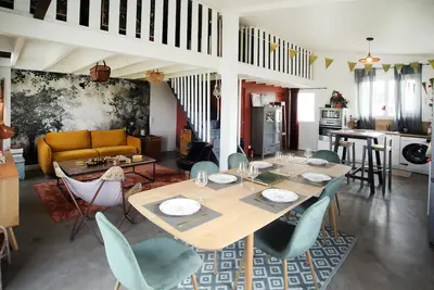 Une maison coup de coeur dans un grand jardin juste à coté du centre de Senlis