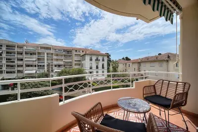 Image de Immogroom-spacieux 3 pièces-clim/garage/terrasse