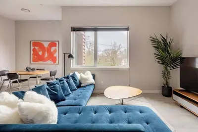 Image de Retro Charm • Hawthorne • 2br • Walkable