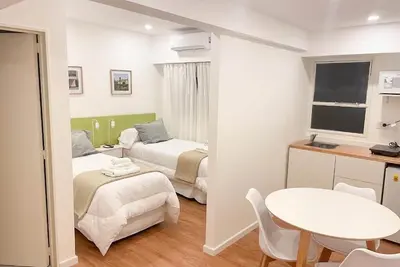 Image de 3- Espectacular monoambiente en Buenos Aires - Habitación Doble - 1 o 2 camas