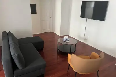Image de Lum The Queen - Spacious One-Bedroom Apartment